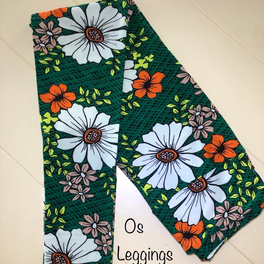 Lularoe Leggings NWT OS
